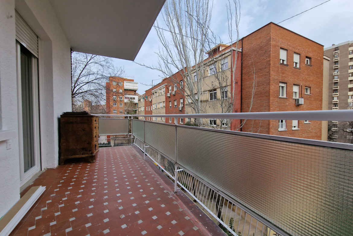 Alquiler de Piso en calle del Pez Volador