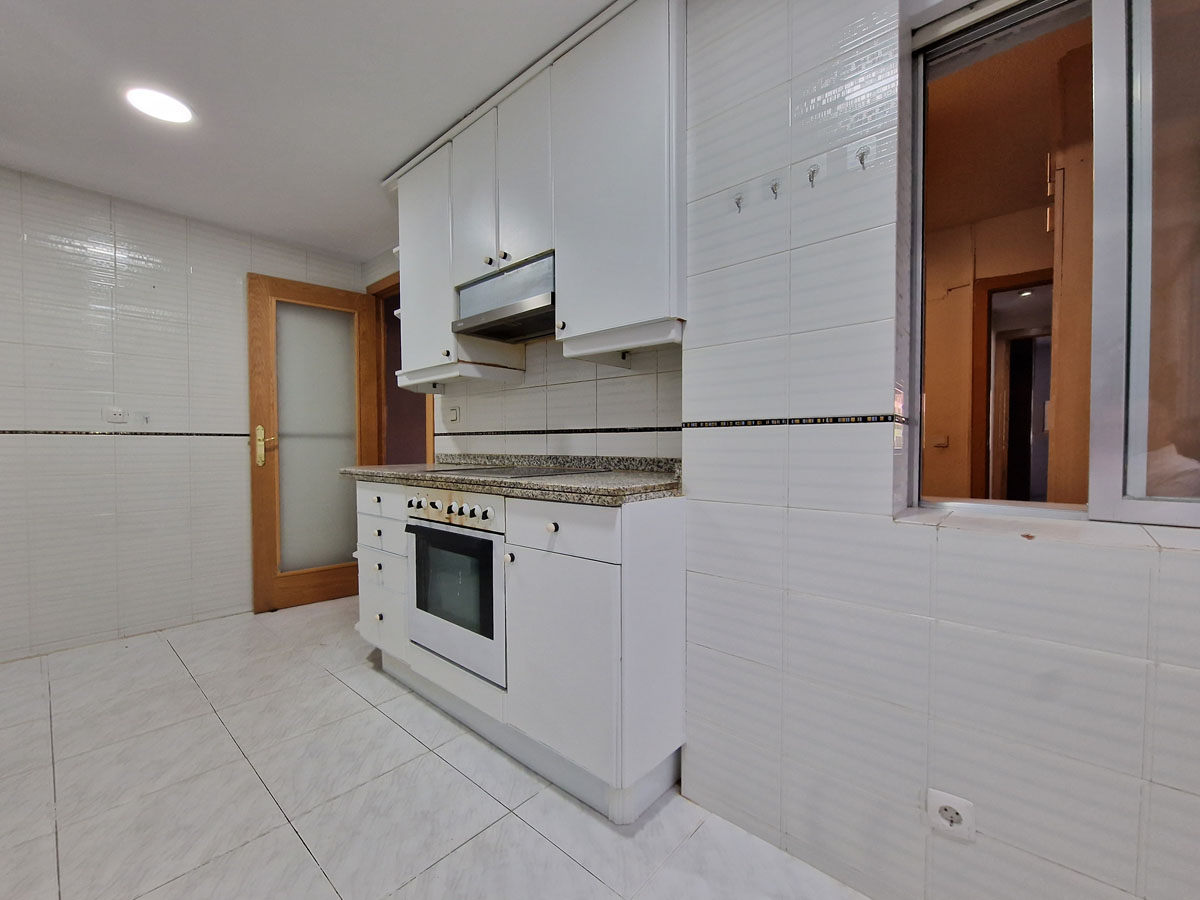 Piso en venta en plaza del Peñón