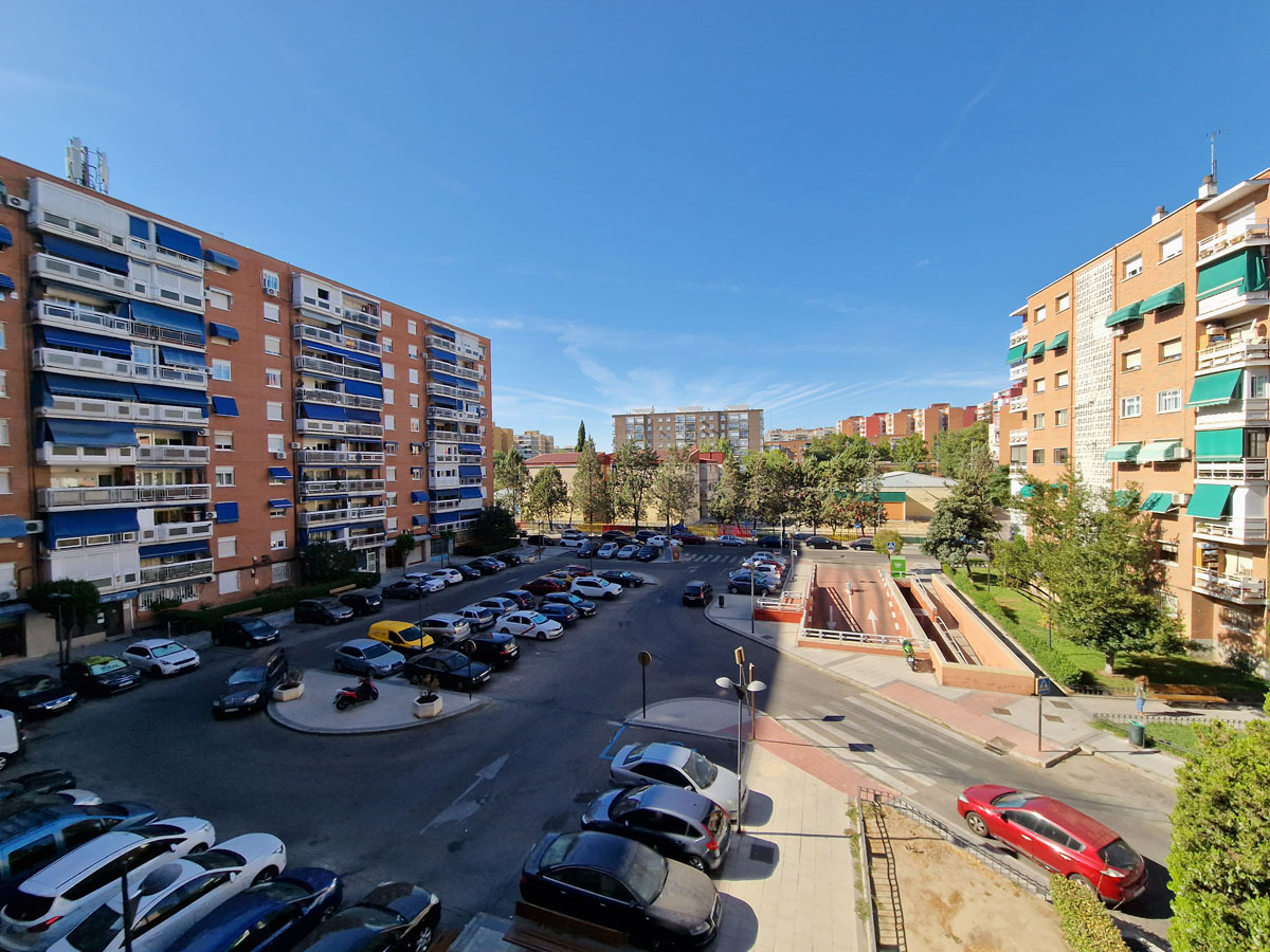 Piso en venta en plaza del Peñón